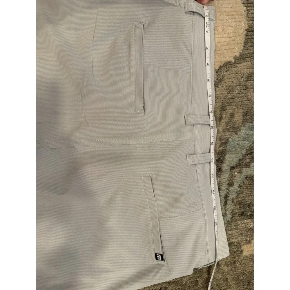 Travis Mathew Lifestyle Performance Carlsbad Shorts Light Grey Sz 32 NWT $98